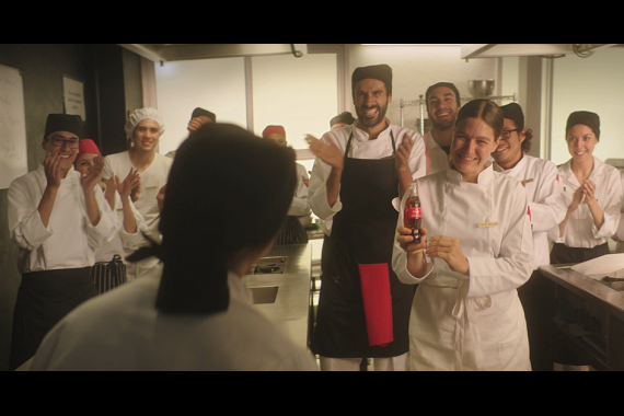 “Angie”, preestreno de Ogilvy & Mather México para Coca-Cola
